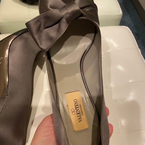Valentino satin shoes - Picture 6 of 6